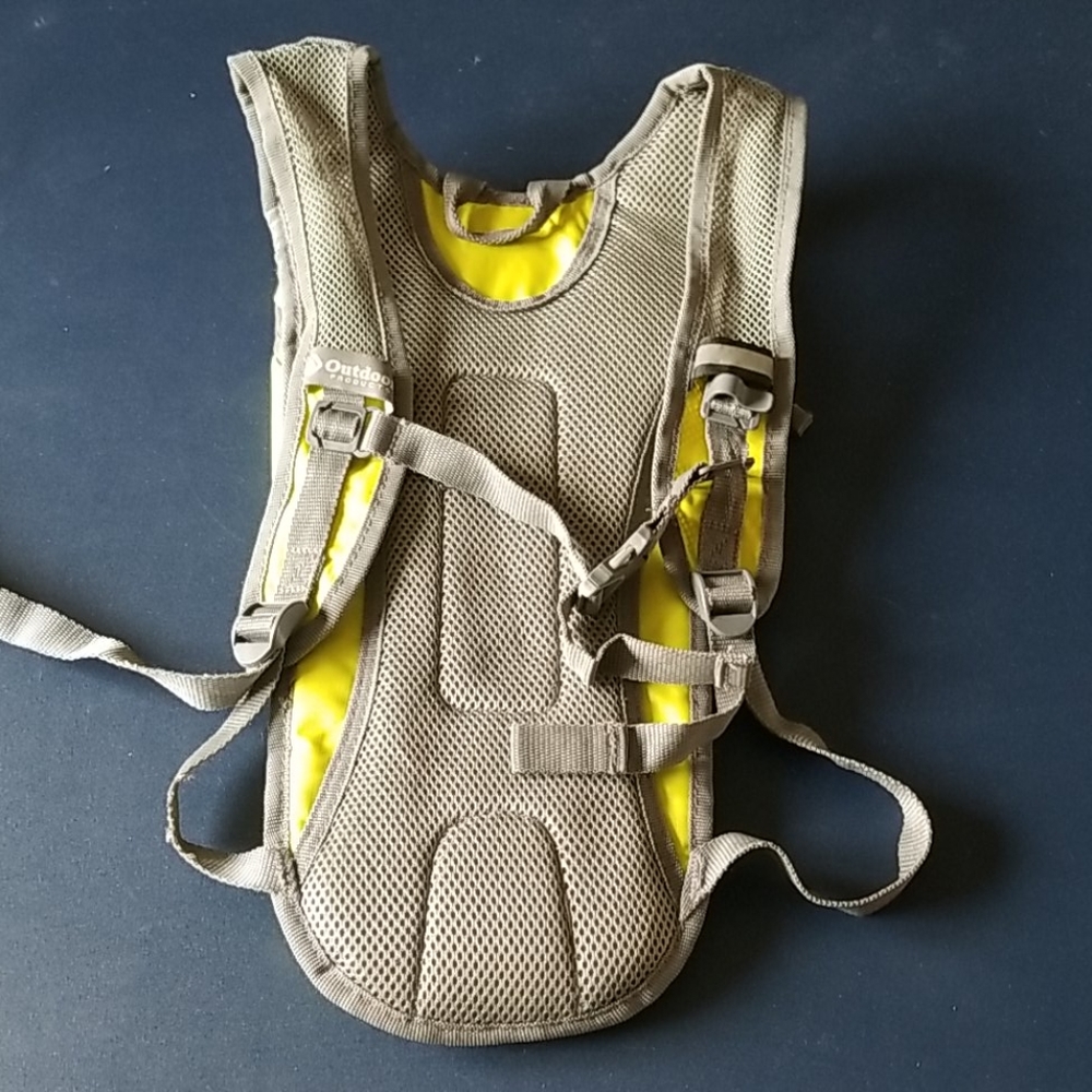 Backpack - Picture 2 of 2